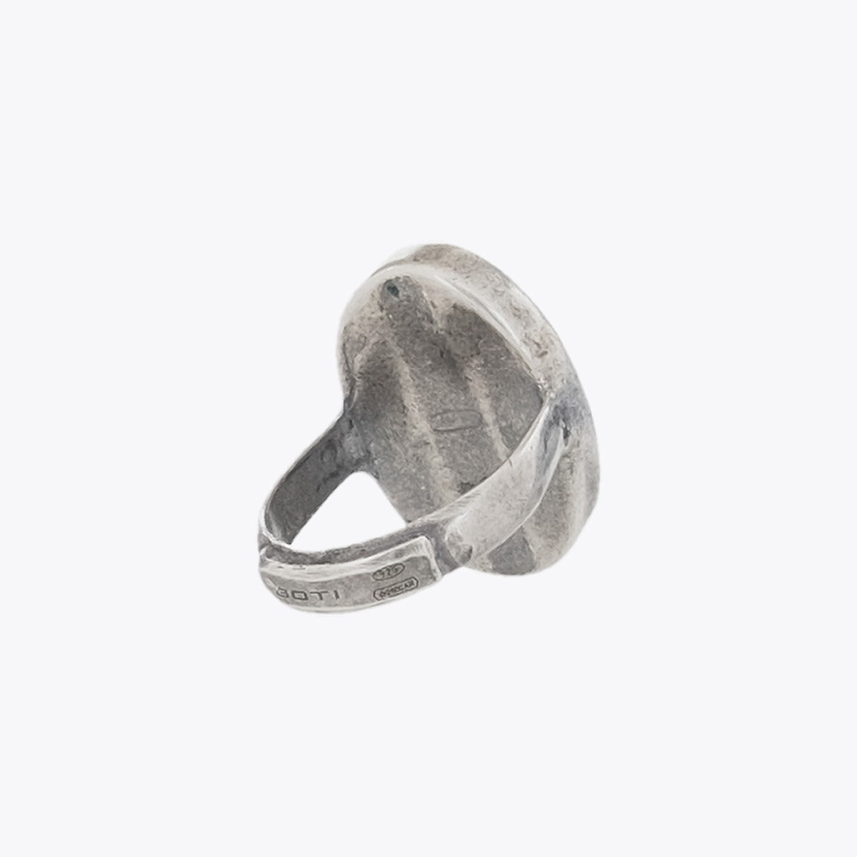 Goti AN517 Silver Signet – Unisex Ring – Back View