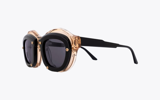 Kuboraum Mask W1 | Honey / Black Sunglasses | Three Quarters View