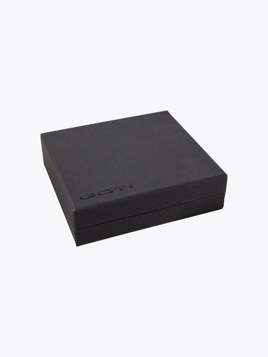 Goti BR2022 Bracelet | Gold-Plated Sterling Silver Packaging Front View