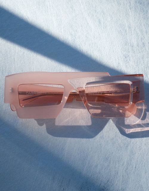 Scoprite il mondo con gli occhiali da sole rosa Kuboraum Mask X12