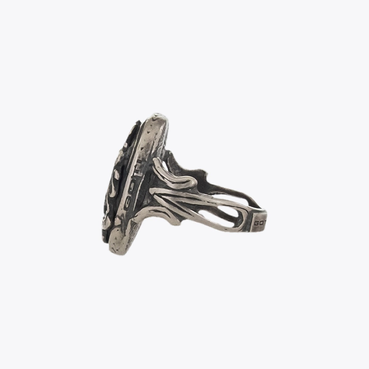 Goti AN512 Silver Signet – Unisex Ring –  Left Side View