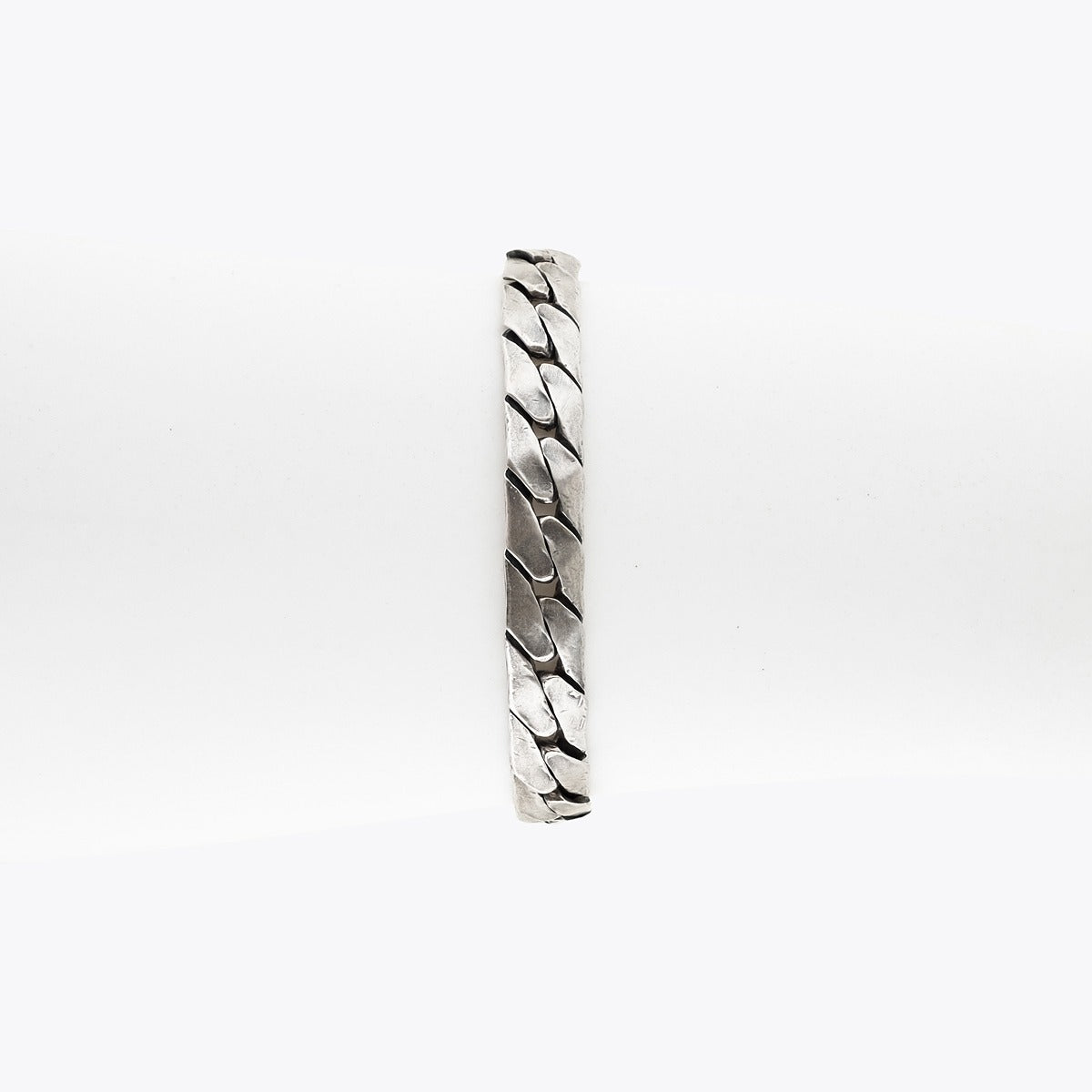 Goti BR1033 Silver Cuban Chain – Unisex Bracelet | Side View