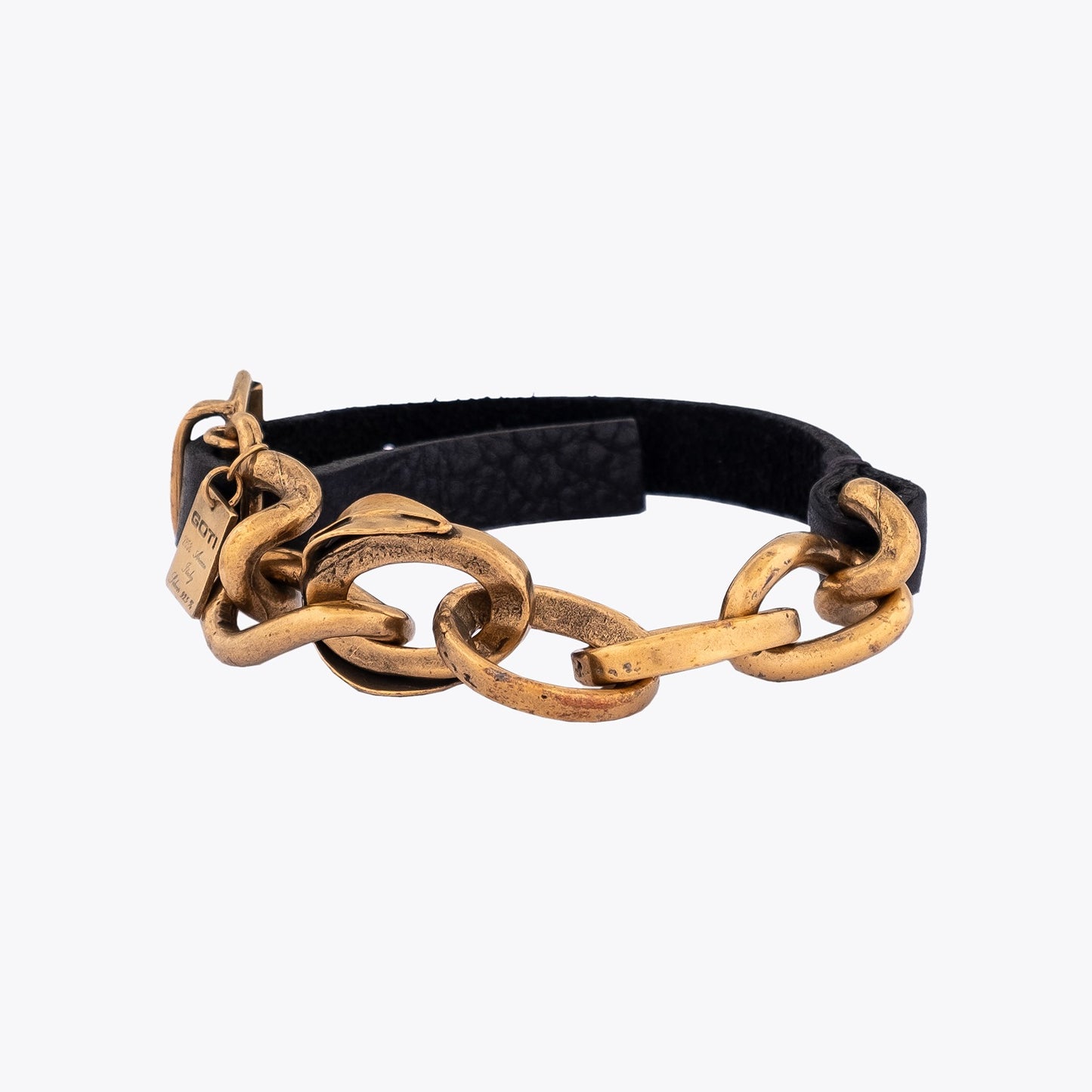 Goti Bracelet BR2043 Leather/Gold Plated Silver Chain | Front View