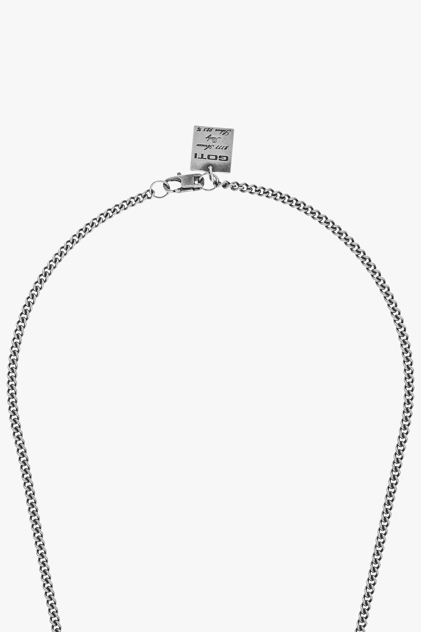 Goti CN569 Silver Curb Chain – Women's Necklace | Lobster Clasp and Goti Plate Front View