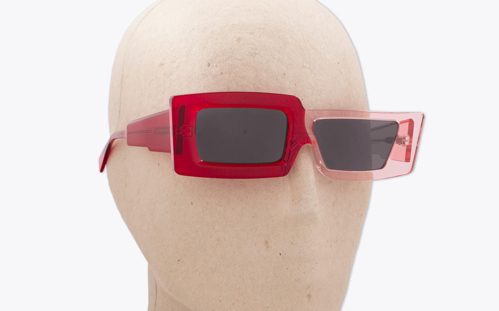 Kuboraum Mask X11 | Red / Coral | Three Quarters Right View